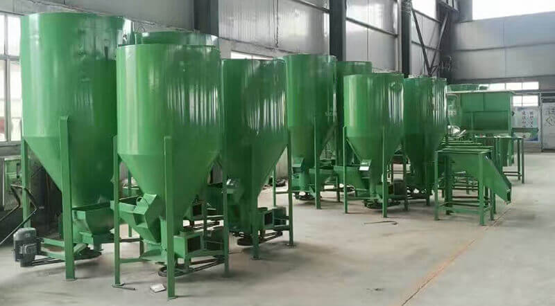 Vertical feed mill, Feed grinder and mixer machine